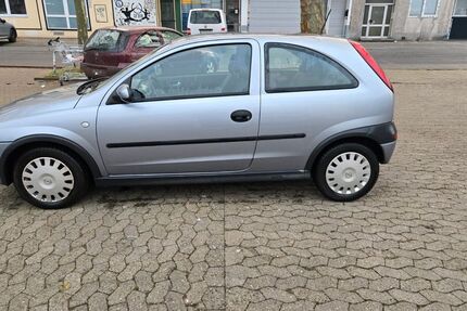 Opel Corsa 192.000 km 950 &euro; Braunschweig 38112