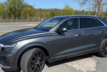 Audi Q8 128.225 km 52.999 &euro; Braunschweig, Stadt 38106