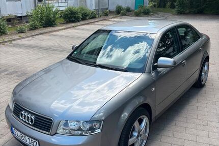 Audi A4 327.000 km 2.800 &euro; Wolfsburg 38440