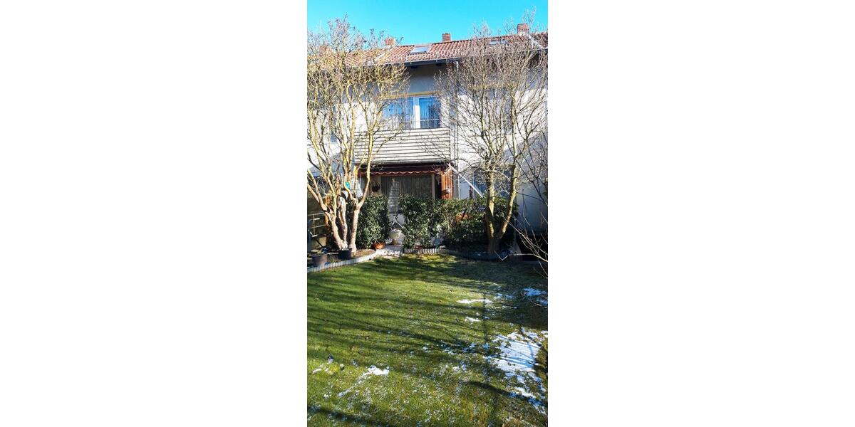 Reihenhaus Braunschweig Broitzem - 6.5 Zimmer, 85 m&sup2;, 210.000&euro; | Angebot:24783973