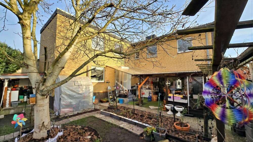 Einfamilienhaus Ehra-Lessien Lessien - 7 Zimmer, 130 m&sup2;, 209.000&euro; | Angebot:24276393