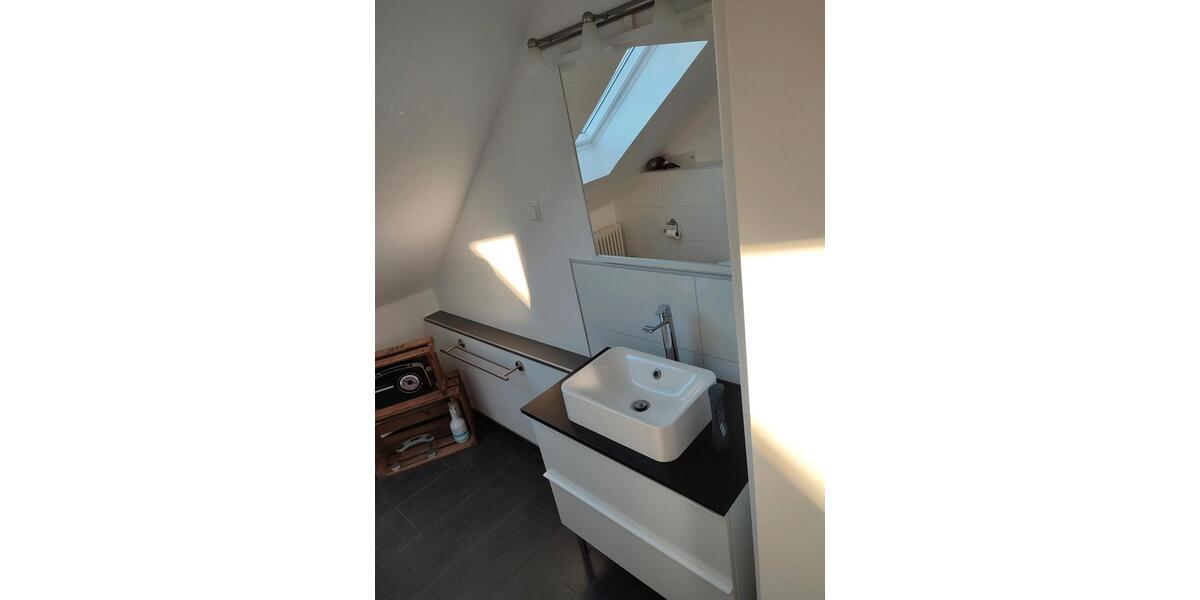 Dachgeschoßwohnung Wolfsburg Alt-Wolfsburg - 2 Zimmer, 77 m&sup2;, 855&euro; | Angebot:26626795