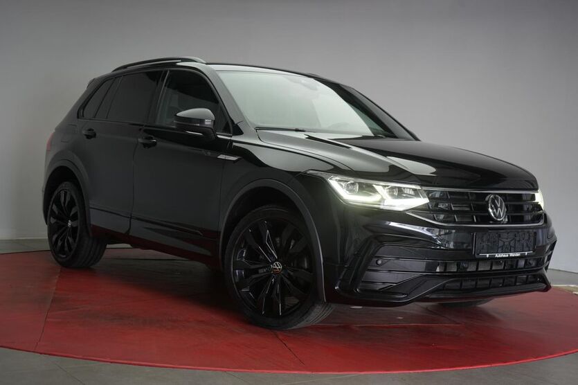 VW Tiguan 181.000 km 26.990 € Braunschweig 38110