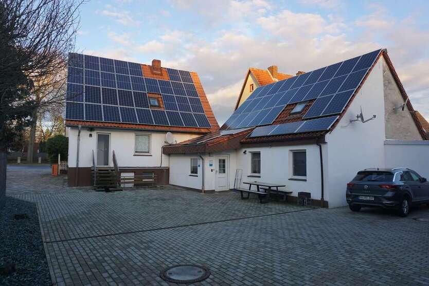 Haus zum Kaufen in Osloß 250.000 € 211 m²