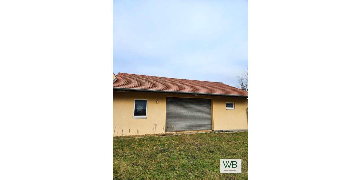 Zweifamilienhaus in Braunschweig (Waggum) mit Monteurszimmer auf Erbbaurecht 6 zimmer