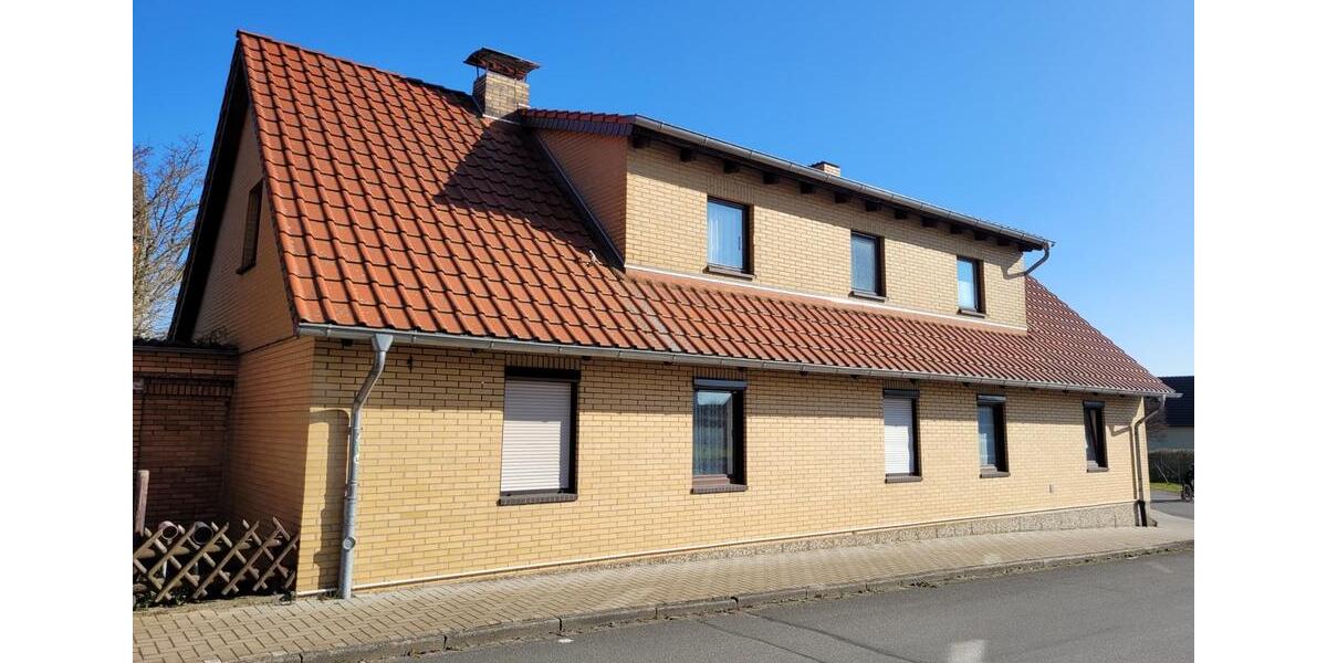 WOB-Heiligendorf: Sanierungsobjekt, 2 Wohneinheiten (von privat) zimmer