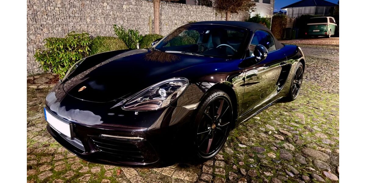 Porsche Boxster 18.700 km 75.000 &euro; Velpke 38458
