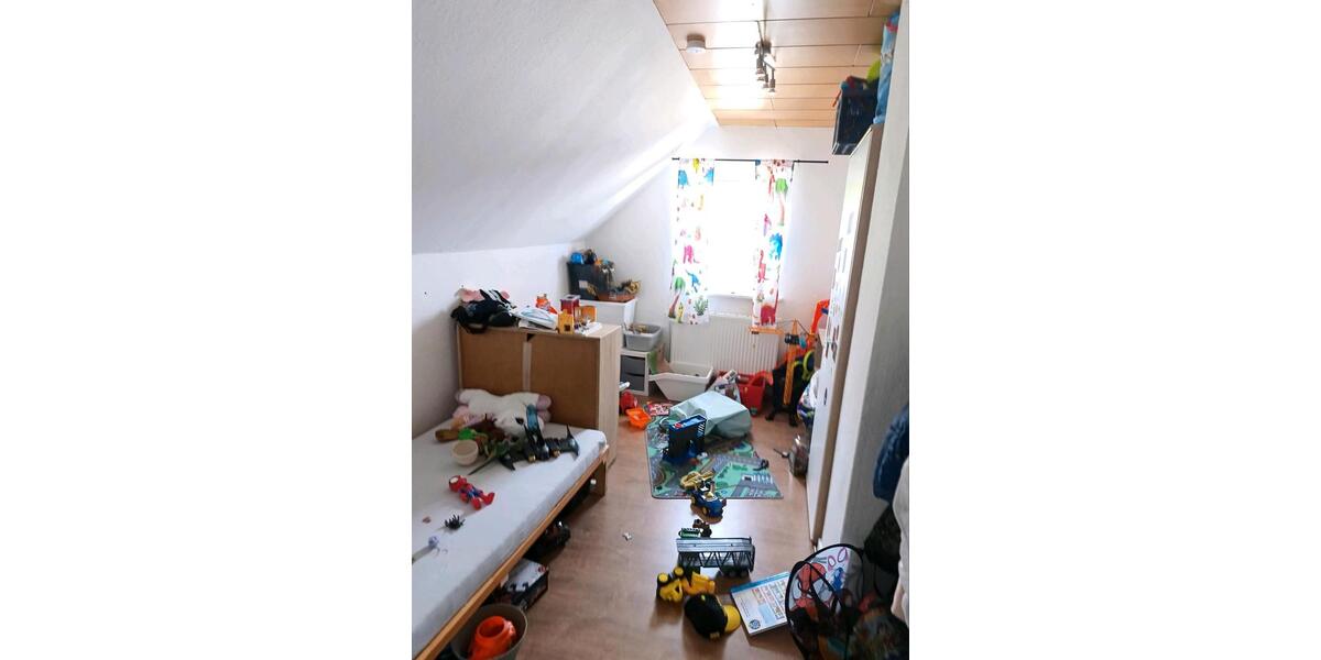 Etagenwohnung Vordorf - 4.5 Zimmer, 90 m&sup2;, 900&euro; | Angebot:26338153