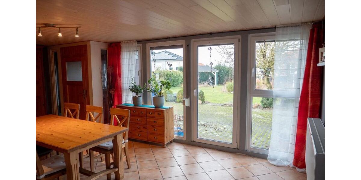 Doppelhaushälfte Wolsdorf - 7 Zimmer, 170 m&sup2;, 235.000&euro; | Angebot:26442480