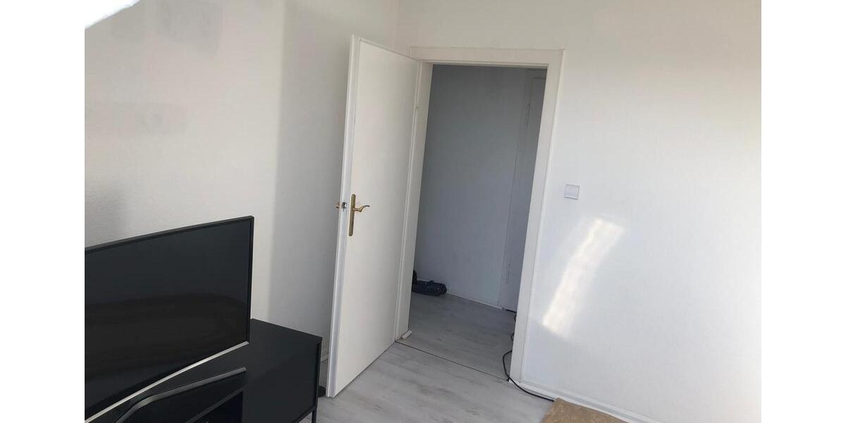 Dachgeschoßwohnung Wolfsburg - 2 Zimmer, 51 m&sup2;, 410&euro; | Angebot:26585051
