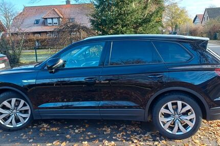 VW Touareg 164.700 km 28.600 € Meinersen 38536