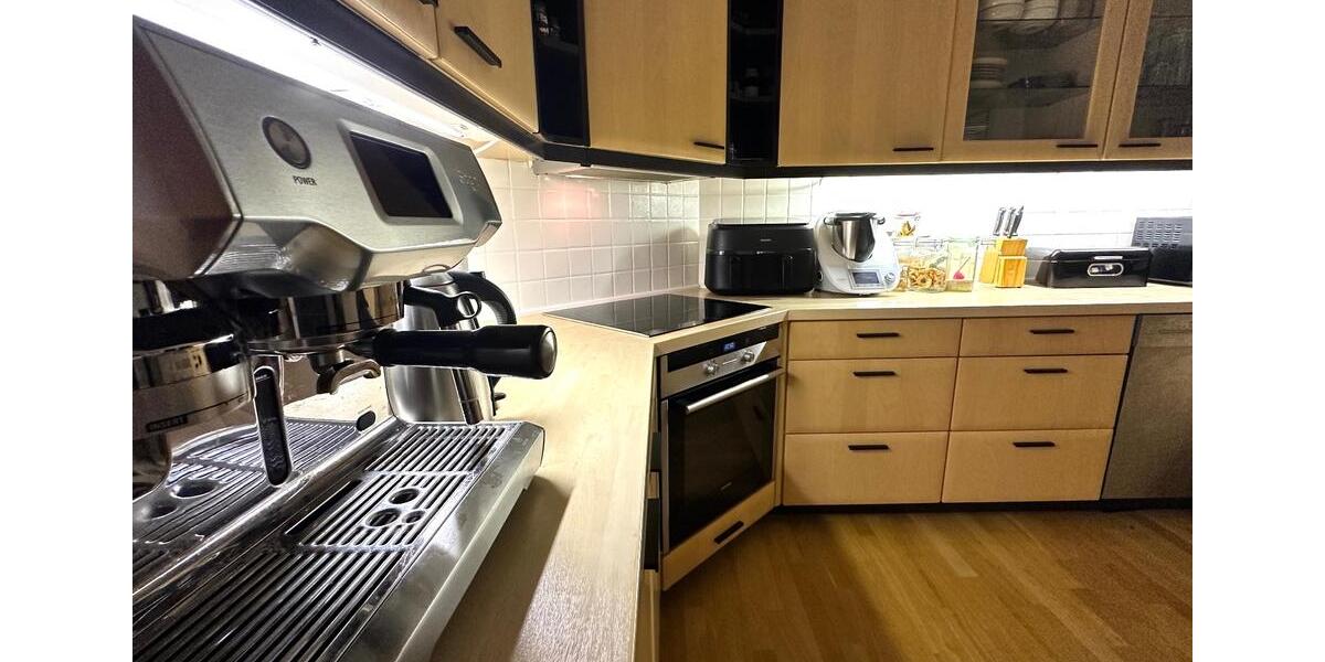 Sofort einziehen – 120 m² Wohnung – Kamin, Terrasse, Garten 2.5 zimmer