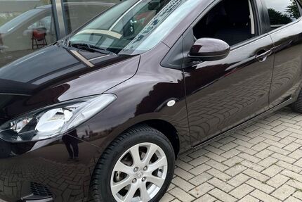 Mazda 2 173.108 km 2.250 &euro; BRAUNSCHWEIG 38122