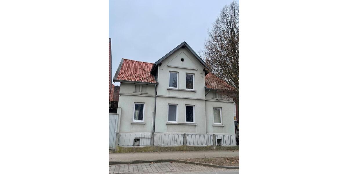 Mehrfamilienhaus, Wohnhaus Königslutter am Elm - 13 Zimmer, 270 m&sup2;, 288.000&euro; | Angebot:25543136