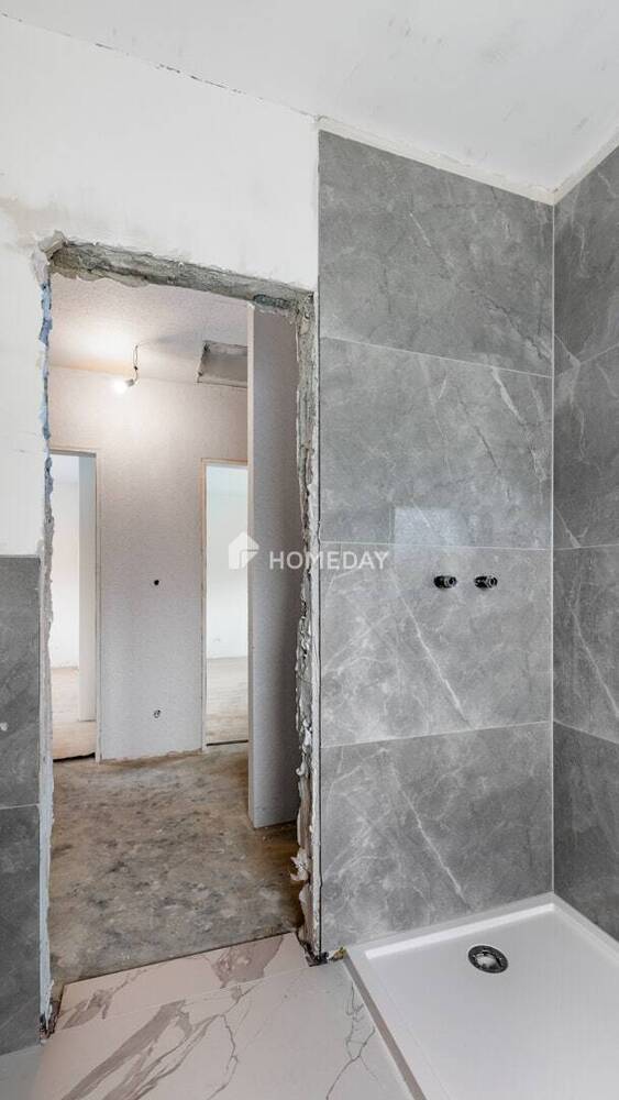 Einfamilienhaus mit vorbereiteter Sanierung - 7 Zimmer, 115 m² Wohnfläche, 578 m² Grundstück