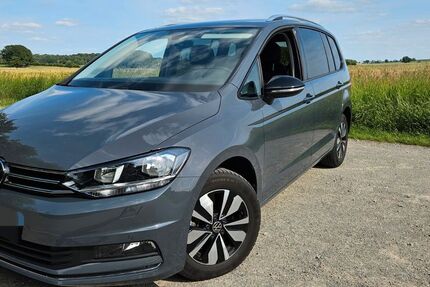 VW Touran 15.500 km 30.900 € Wolfsburg 38446