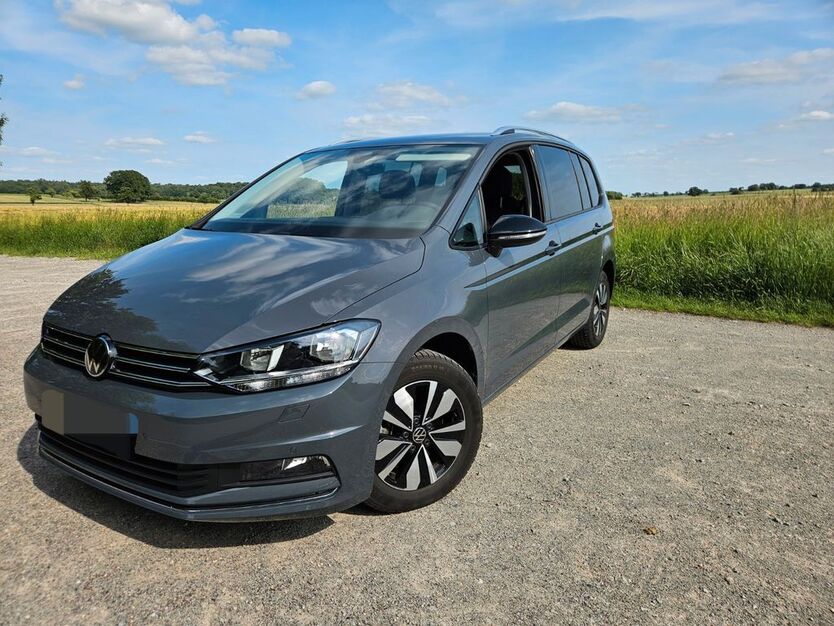 VW Touran 15.500 km 30.900 € Wolfsburg 38446