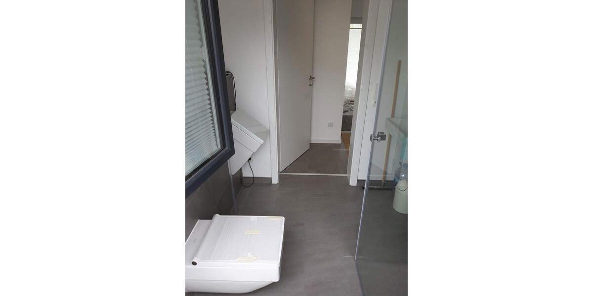 Neubau Erstbezug Barrierefreier Bungalow Haus mit eigenem Garten 3 zimmer