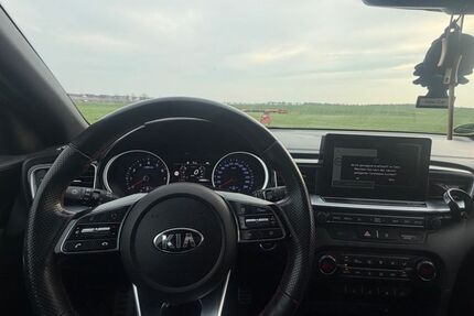Kia pro ceed / ProCeed 108.902 km 14.900 &euro; Braunschweig 38120