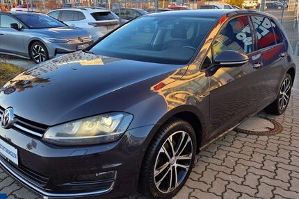 VW Golf 170.472 km 9.699 &euro; Helmstedt 38350