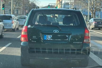 Toyota Corolla 146.888 km 2.200 &euro; Braunschweig 38114