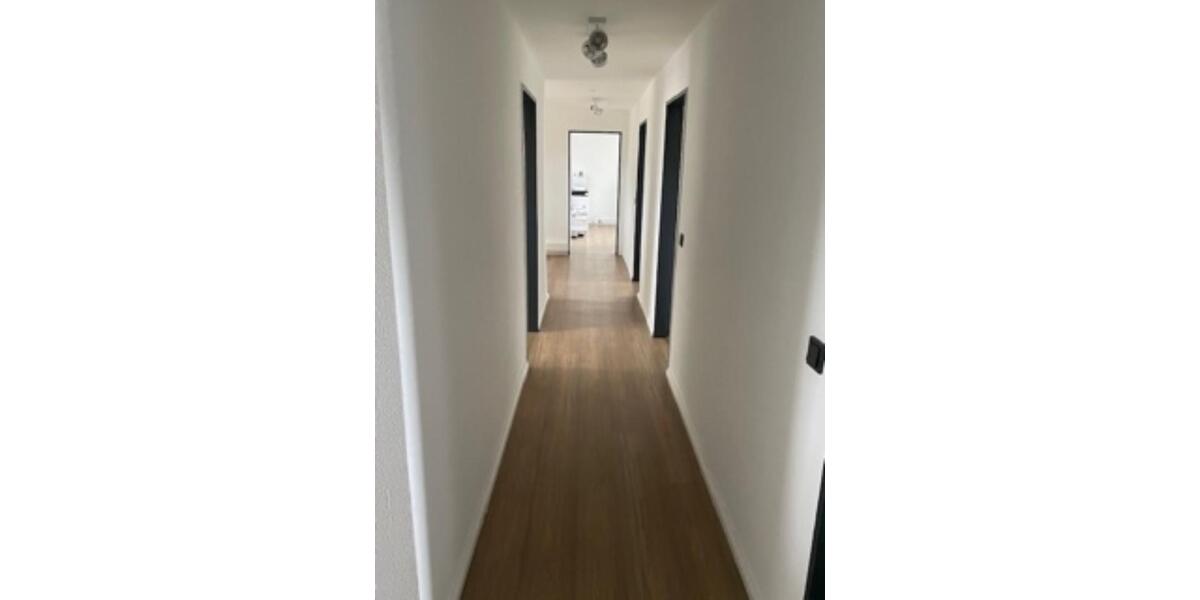Gewerbeobjekt Braunschweig Heidberg-Melverode - 8 Zimmer, 230 m&sup2;, 2.500&euro; | Angebot:24591522