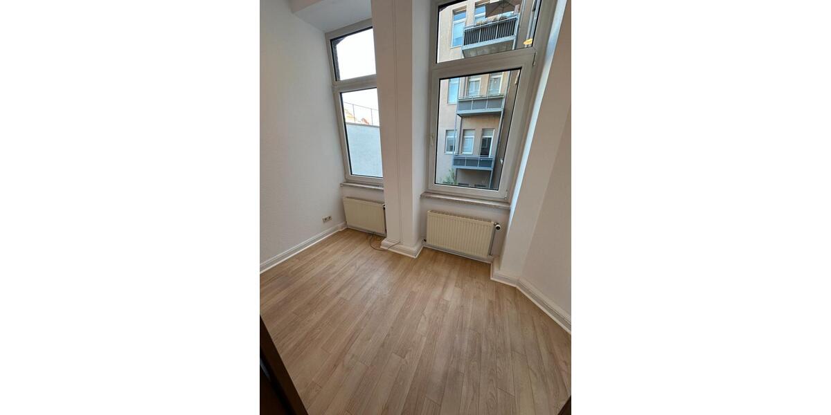 Etagenwohnung Braunschweig - 5 Zimmer, 129 m&sup2;, 1.250&euro; | Angebot:26321682