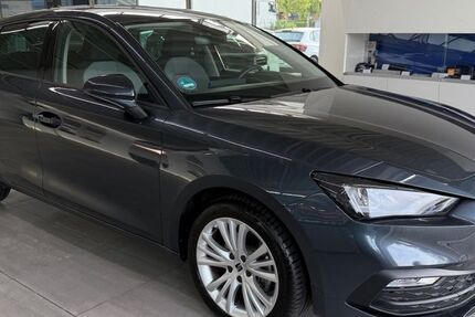 Seat Leon 8.600 km 18.490 € Braunschweig 38116