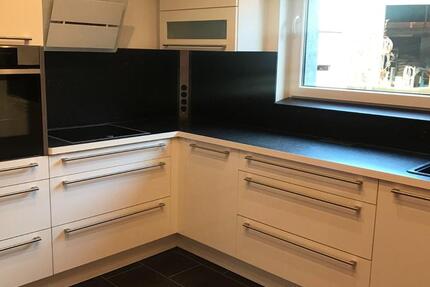 EBK, modern sehr schön renoviert, EG, von privat 3 zimmer