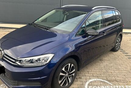 VW Touran 127.000 km 20.500 € Wolfenbüttel 38302