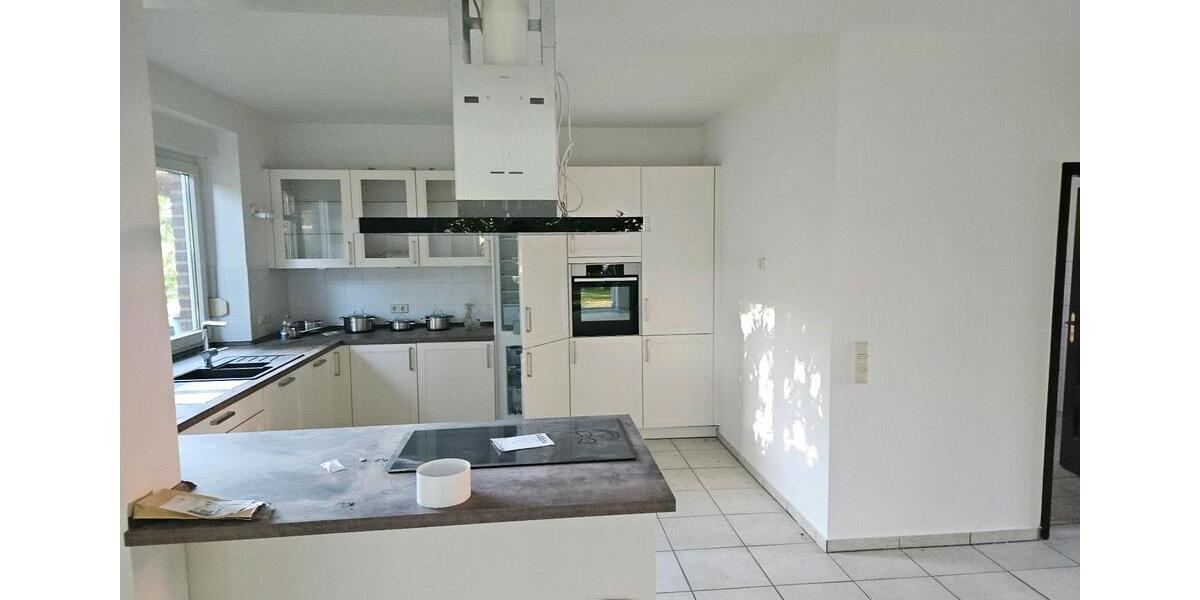 Einfamilienhaus Helmstedt - 7 Zimmer, 178 m&sup2;, 1.400&euro; | Angebot:25768988