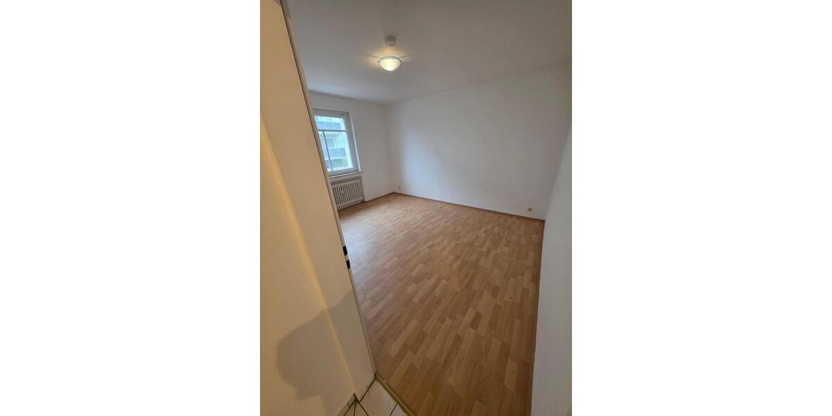 Etagenwohnung Gifhorn - 2 Zimmer, 65 m&sup2;, 560&euro; | Angebot:26020764