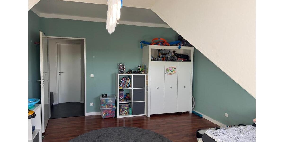 Dachgeschoßwohnung Wolfsburg Almke - 4 Zimmer, 120 m&sup2;, 279.000&euro; | Angebot:27197575