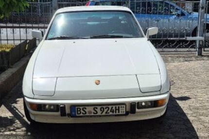 Porsche 924