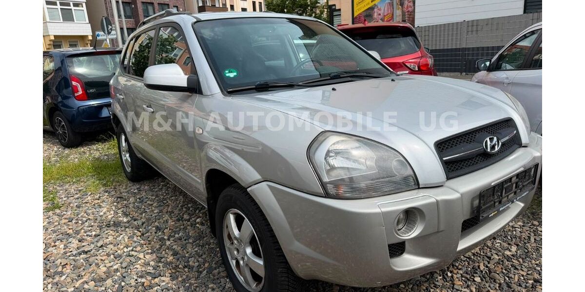 Hyundai TUCSON 183.000 km 3.799 &euro; Braunschweig 38118