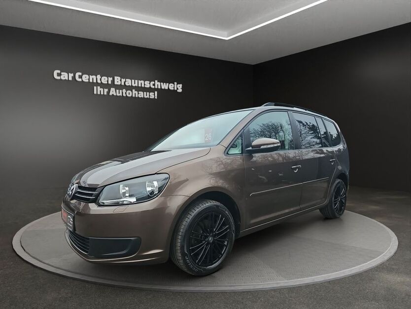 VW Touran 209.500 km 7.999 € Braunschweig 38120