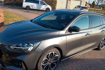 Ford Focus 77.500 km 16.000 &euro; Velpke 38458