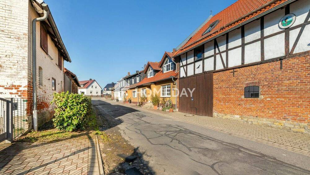 Doppelhaushälfte Querenhorst - 5 Zimmer, 136 m&sup2;, 286.000&euro; | Angebot:26093116