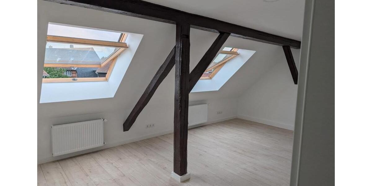 Dachgeschoßwohnung Wolfsburg Almke - 3 Zimmer, 73 m&sup2;, 138.000&euro; | Angebot:27295857