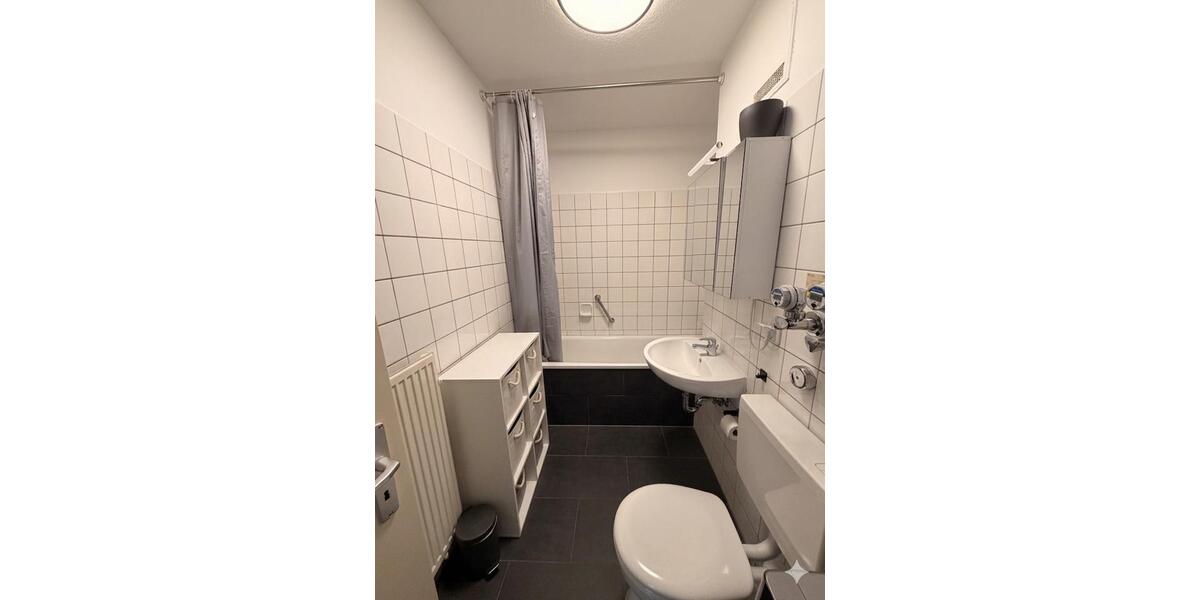 Erdgeschoßwohnung Wolfsburg Detmerode - 1.5 Zimmer, 47 m&sup2;, 528&euro; | Angebot:26269922