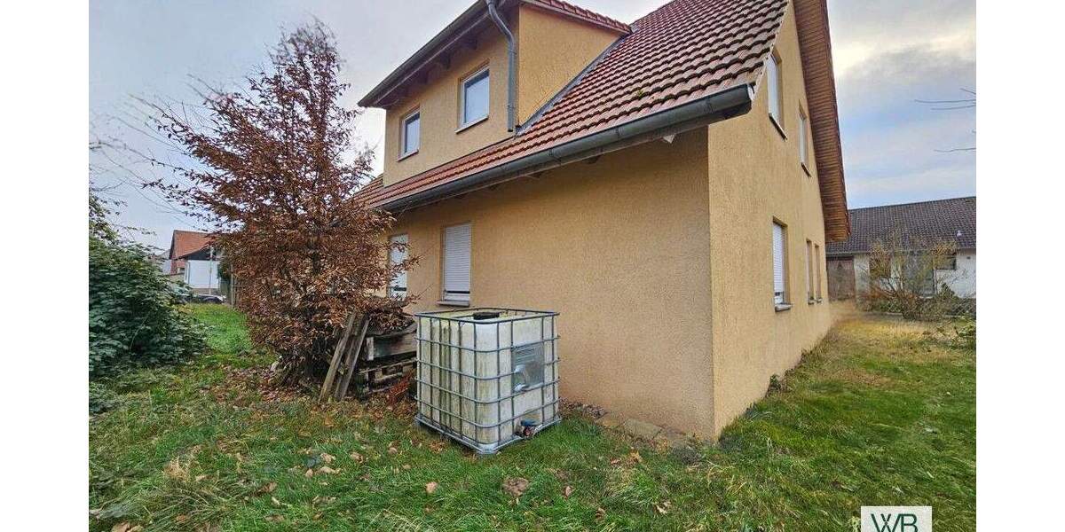 Zweifamilienhaus in Braunschweig (Waggum) mit Monteurszimmer auf Erbbaurecht 6 zimmer