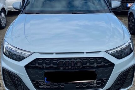 Audi A1 40.000 km 26.200 € Braunschweig 38100