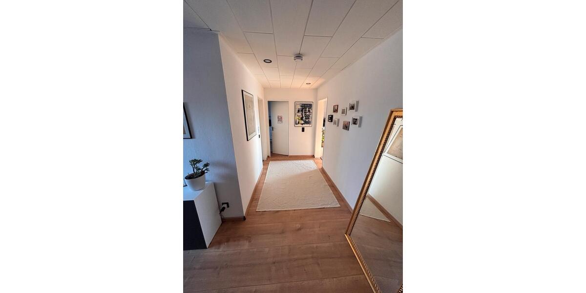 Dachgeschoßwohnung Lehre - 2 Zimmer, 75 m&sup2;, 640&euro; | Angebot:26448372