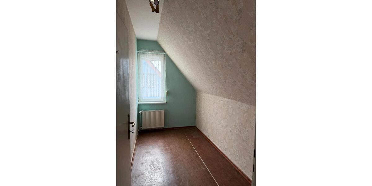 Doppelhaushälfte Oebisfelde-Weferlingen Weferlingen - 4 Zimmer, 82 m&sup2;, 160.000&euro; | Angebot:25647993