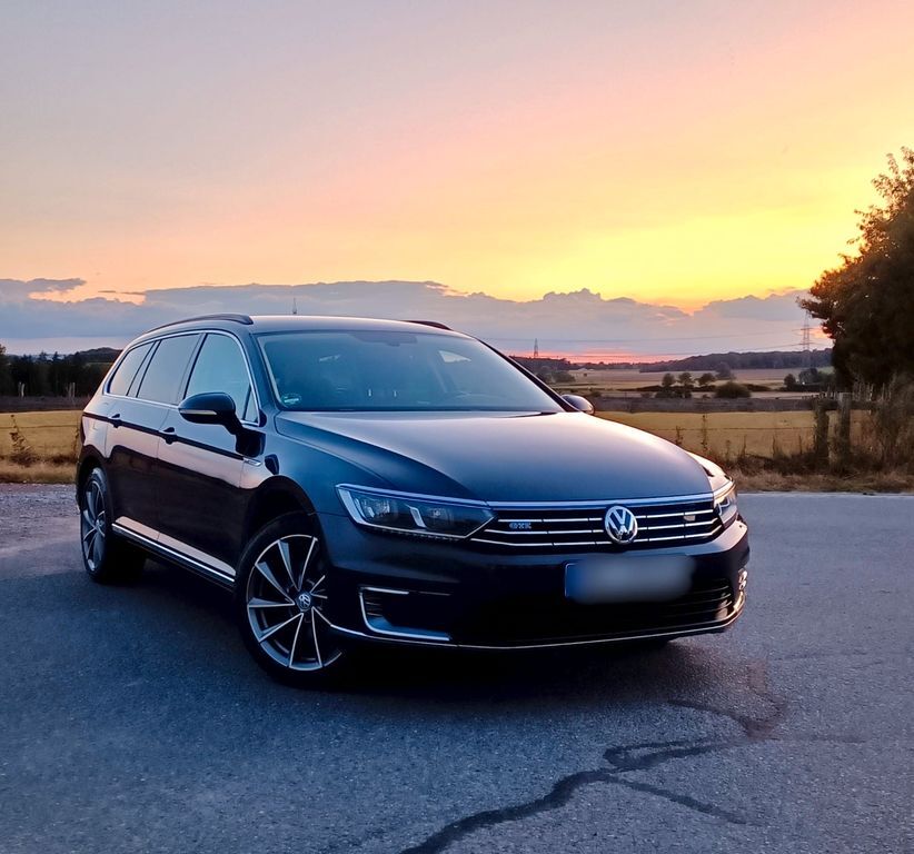 VW Passat Variant 95.300 km 20.200 € Rennau 38368