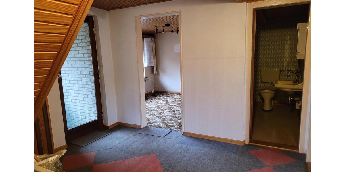 WOB-Heiligendorf: Sanierungsobjekt, 2 Wohneinheiten (von privat) zimmer