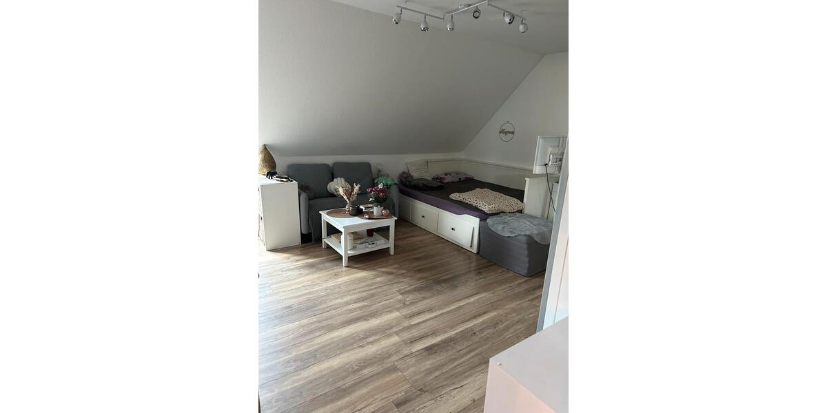 Kapitalanlage! Moderne 4,5 Zimmer Whg. mit Balkon in LeiferdeGF 4.5 zimmer