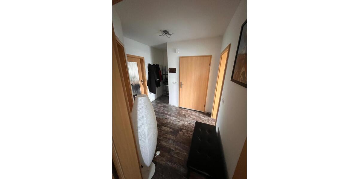 Etagenwohnung Rühen - 3 Zimmer, 70 m&sup2;, 159.000&euro; | Angebot:27163129