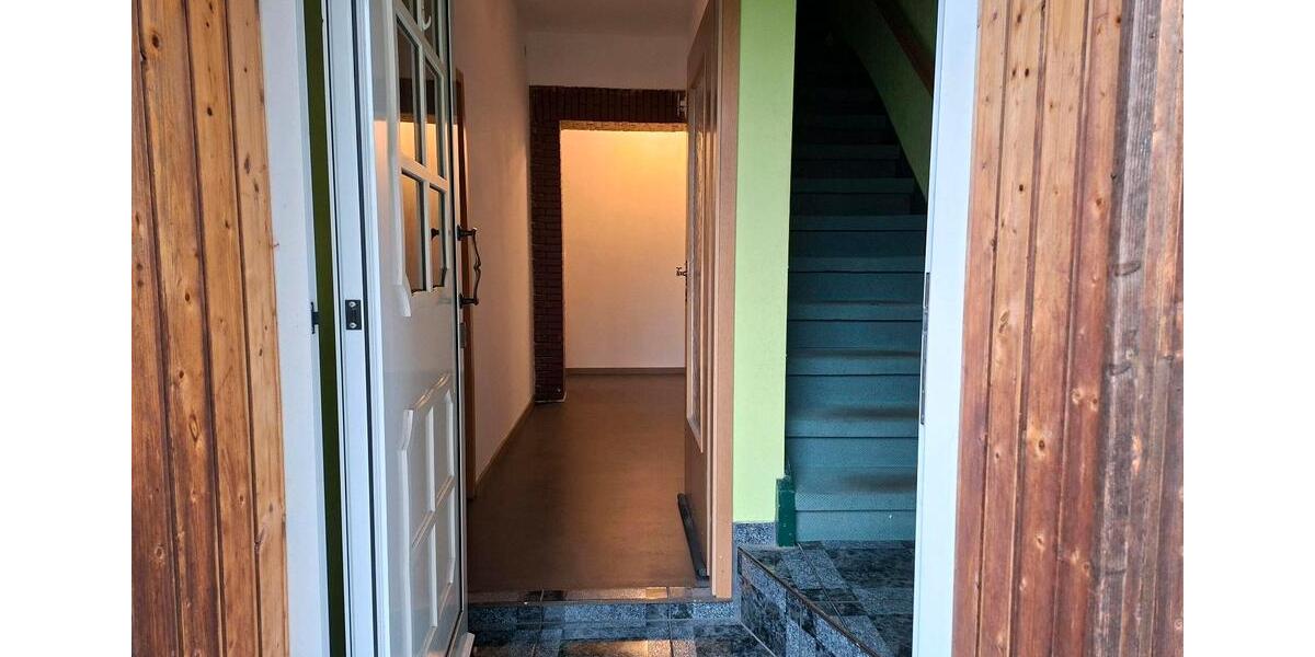 Erdgeschoßwohnung Oebisfelde-Weferlingen Weferlingen - 5 Zimmer, 135 m&sup2;, 260.000&euro; | Angebot:23712365