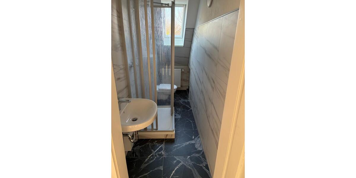 Dachgeschoßwohnung Velpke - 3 Zimmer, 53 m&sup2;, 450&euro; | Angebot:25841939